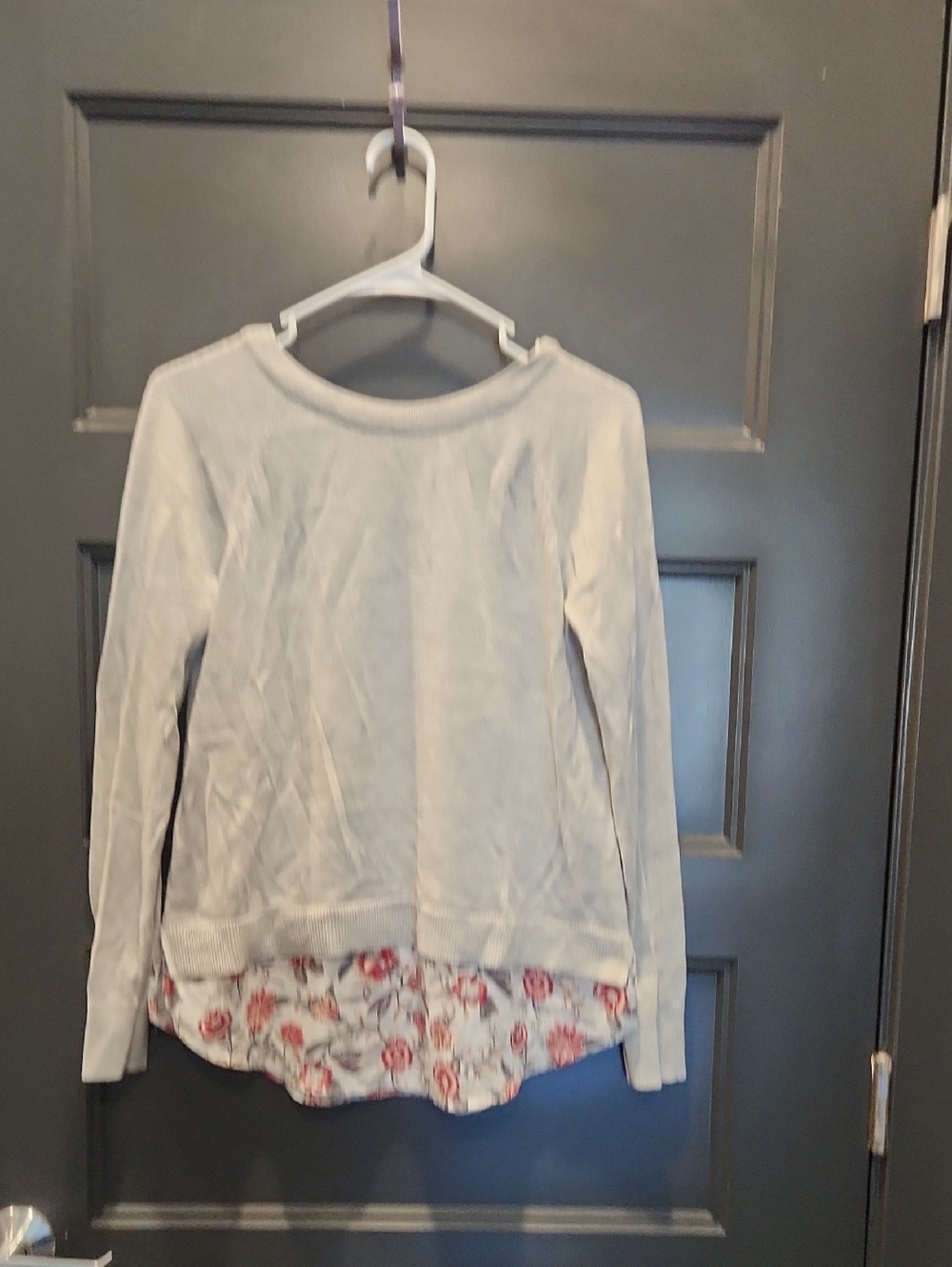 LOFT Light Gray Layered Long-Sleeve Top with Floral Hem